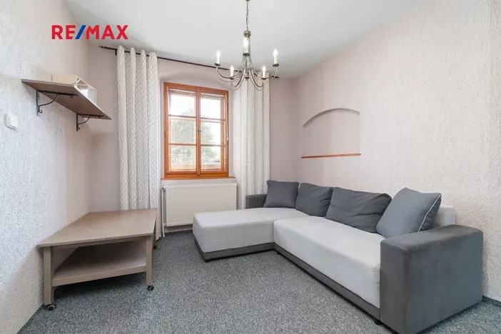 Prodej rodinného domu, Břasy, 298 m2