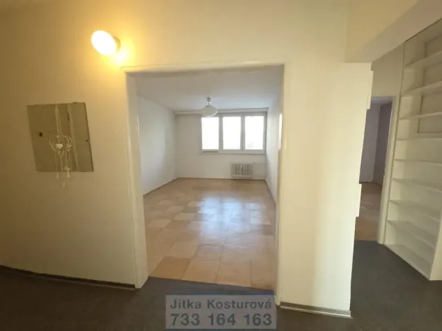 Prodej bytu 3+1, Opava - Kateřinky, Holasická, 76 m2