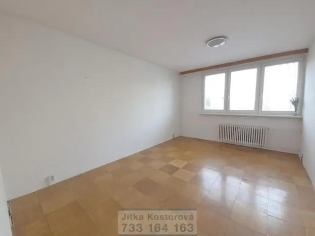 Prodej bytu 3+1, Opava - Kateřinky, Holasická, 76 m2