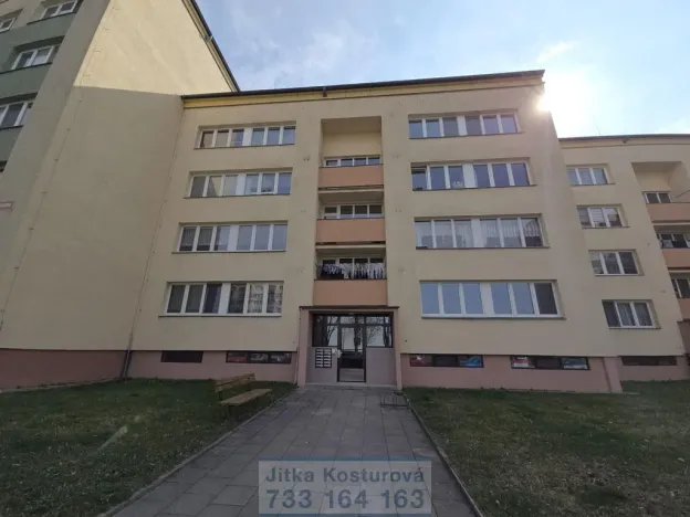 Prodej bytu 3+1, Opava - Kateřinky, Holasická, 76 m2