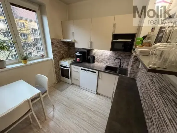 Prodej bytu 2+1, Most, Žatecká, 59 m2