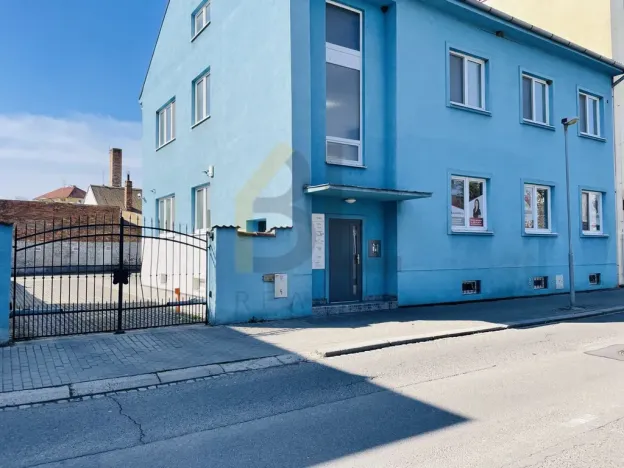 Pronájem kanceláře, Hodonín, Legionářů, 24 m2