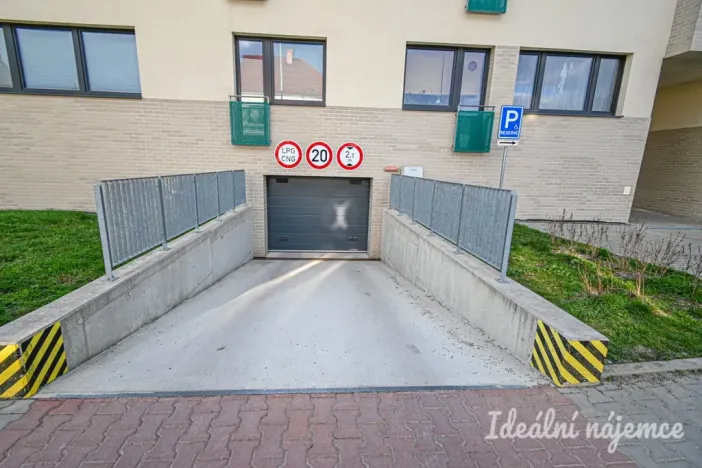 Pronájem bytu 2+kk, Slavkov u Brna, Slovanská, 67 m2