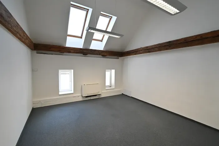 Pronájem kanceláře, Praha - Nové Město, Na příkopě, 215 m2