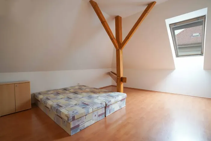 Pronájem bytu 2+1, Teplice, Heydukova, 60 m2