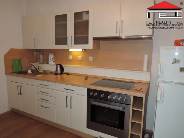 Pronájem bytu 2+kk, Praha - Vysočany, Poděbradská, 49 m2
