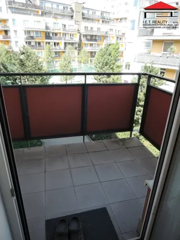 Pronájem bytu 2+kk, Praha - Vysočany, Poděbradská, 49 m2