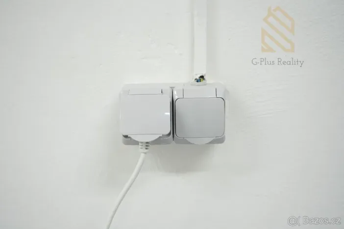 Prodej garáže, Praha - Řepy, Laudova, 20 m2