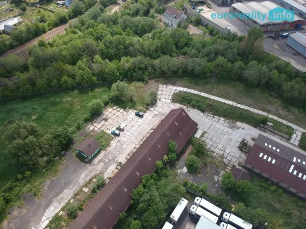 Prodej výrobních prostor, Dubí, Horská, 1000 m2