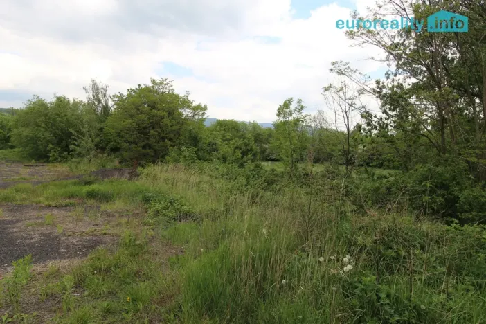 Prodej výrobních prostor, Dubí, Horská, 1000 m2