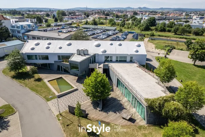 Pronájem kanceláře, Staré Město, Zerzavice, 51 m2