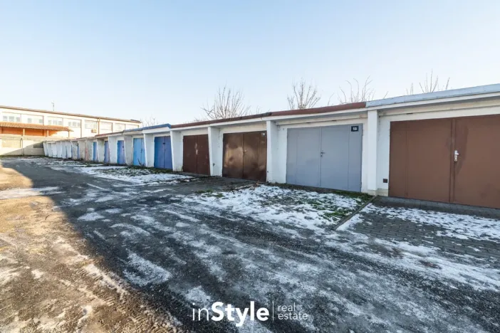 Prodej garáže, Uherské Hradiště, Průmyslová, 17 m2