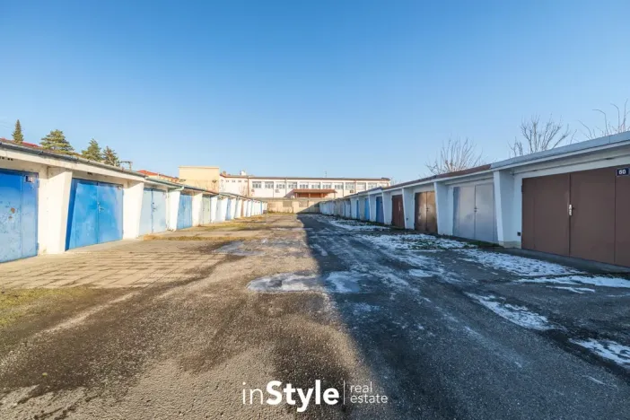 Prodej garáže, Uherské Hradiště, Průmyslová, 17 m2