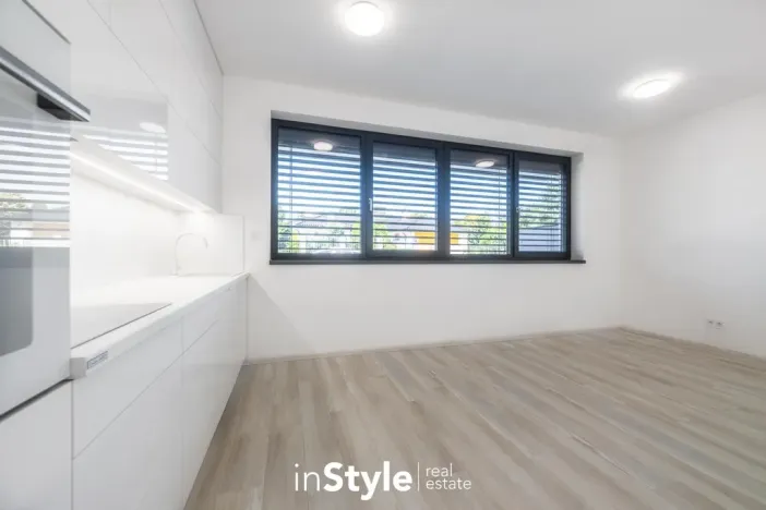 Prodej bytu 1+kk, Uherské Hradiště - Jarošov, U Řeky, 31 m2