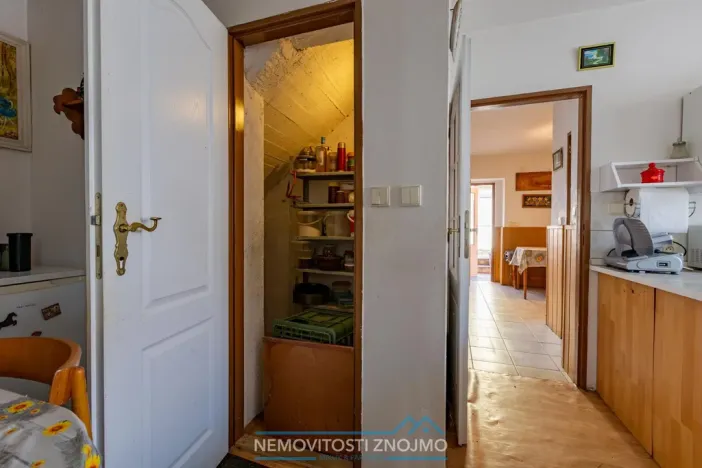 Prodej rodinného domu, Kuchařovice, Na Výhon, 117 m2