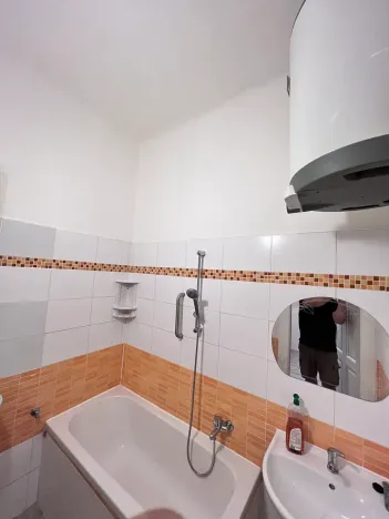 Pronájem bytu 2+1, Praha - Dejvice, Jaselská, 55 m2