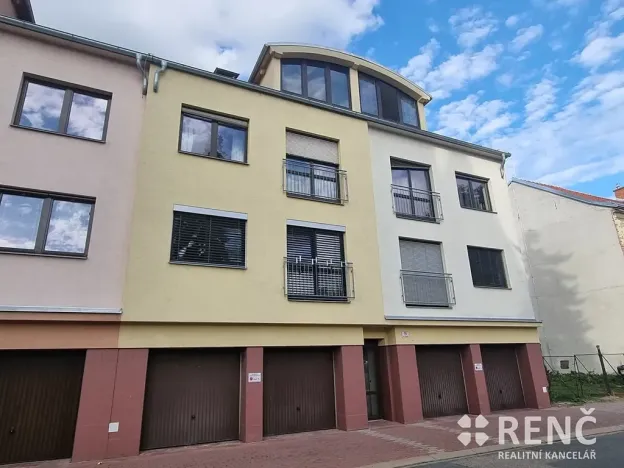 Pronájem bytu 3+kk, Brno, náměstí Republiky, 60 m2