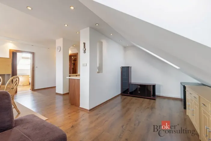 Pronájem bytu 2+kk, Kadov, 65 m2