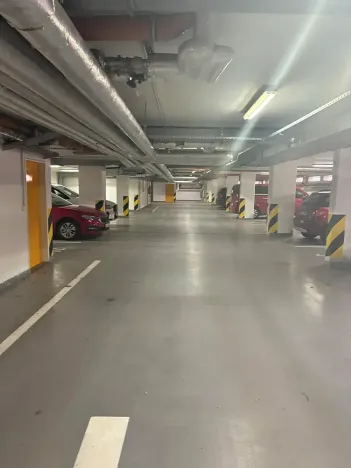 Dražba bytu 2+kk, Praha - Prosek, Nad šestikopy, 53 m2