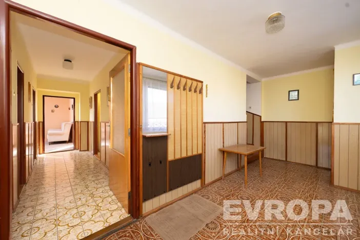 Prodej rodinného domu, Loket - Němčice, 263 m2