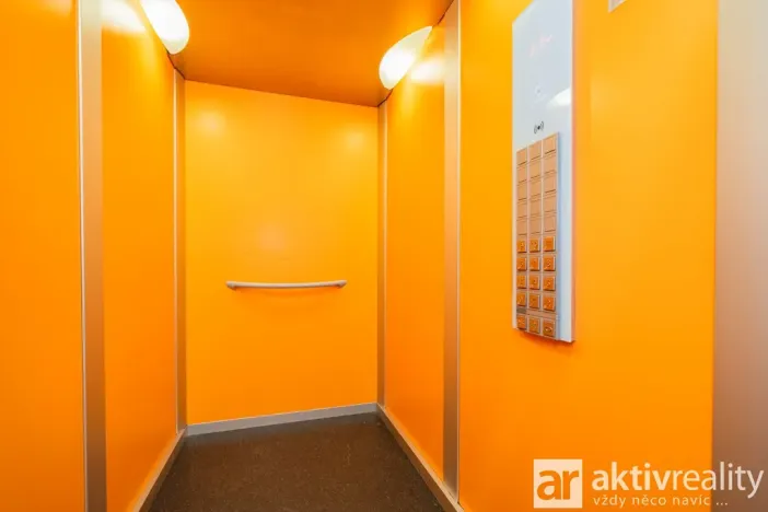 Prodej bytu 2+kk, Praha - Bohnice, Poznaňská, 45 m2