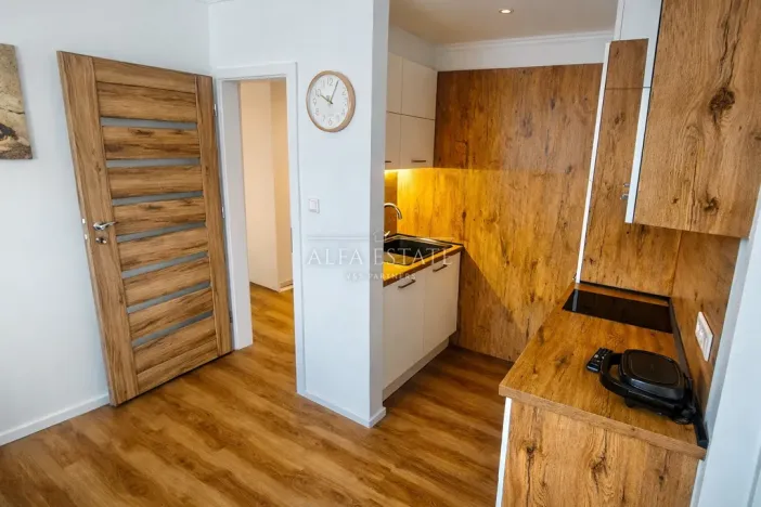 Prodej bytu 3+kk, Karlovy Vary - Bohatice, Lomená, 61 m2