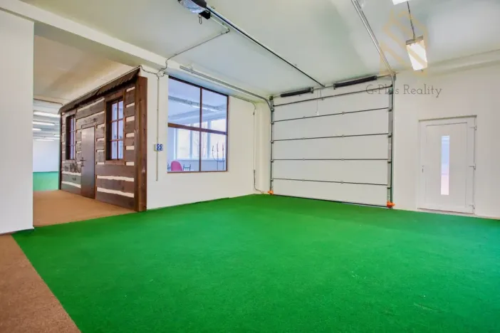 Pronájem obchodního prostoru, Polepy, 1200 m2