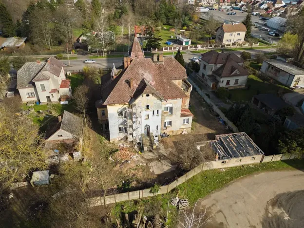 Prodej komerční nemovitosti, Nový Bydžov, Třída B. Smetany, 500 m2