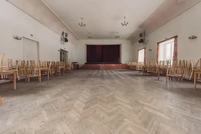 Prodej restaurace, Klamoš, 865 m2