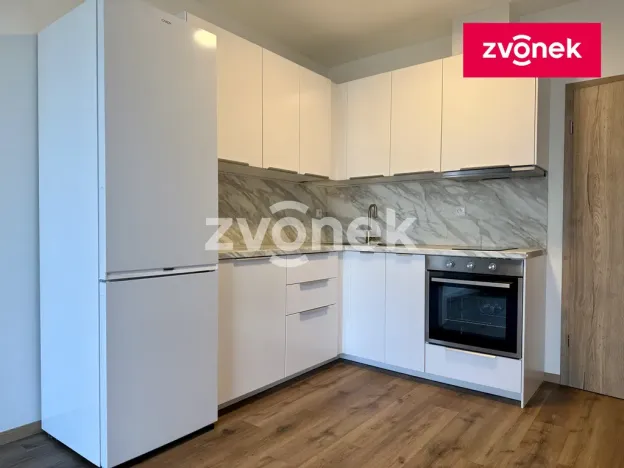 Pronájem bytu 1+kk, Zlín, Nad Stráněmi, 32 m2
