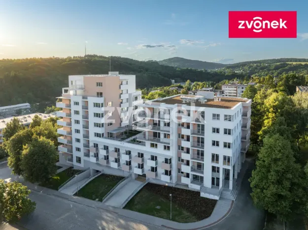 Pronájem bytu 1+kk, Zlín, Nad Stráněmi, 32 m2