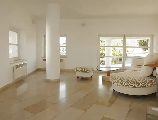 Prodej vily, Křižanov, Benešovo náměstí, 530 m2