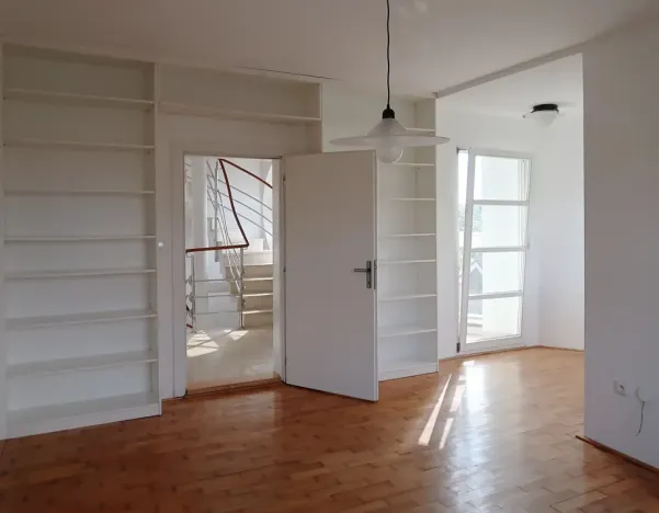 Prodej vily, Křižanov, Benešovo náměstí, 530 m2