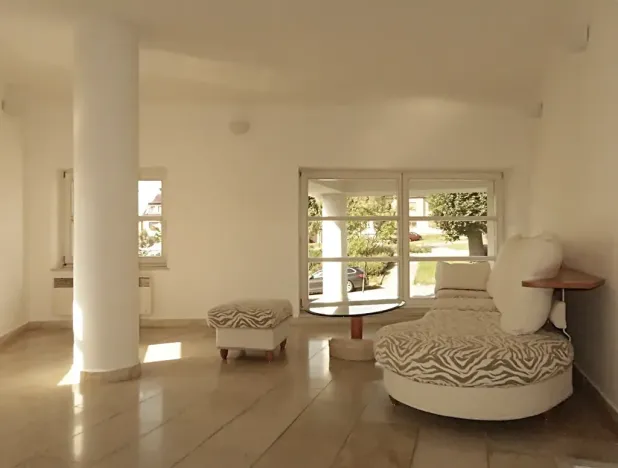 Prodej vily, Křižanov, Benešovo náměstí, 530 m2