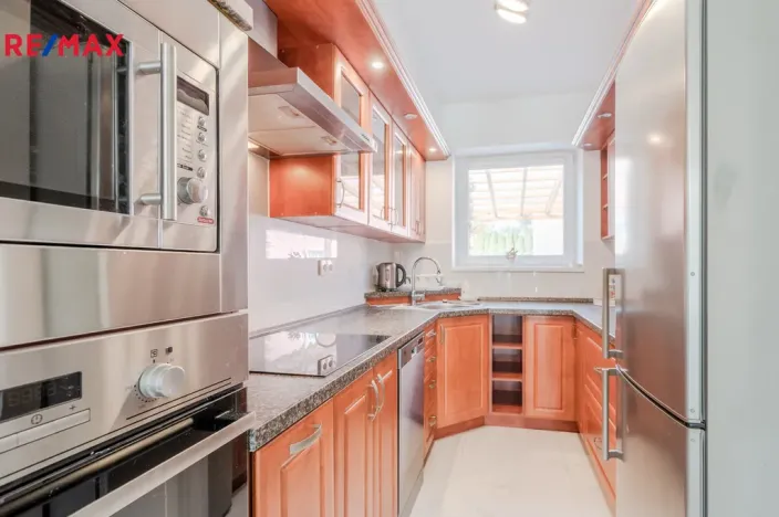 Pronájem rodinného domu, Nupaky, K Parku, 115 m2