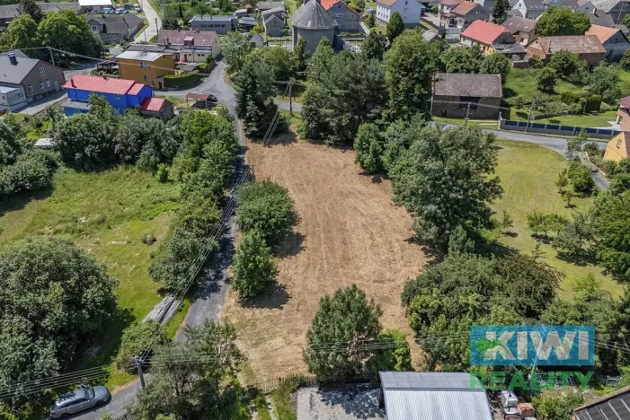 Prodej pozemku pro bydlení, Velké Heraltice, 1744 m2