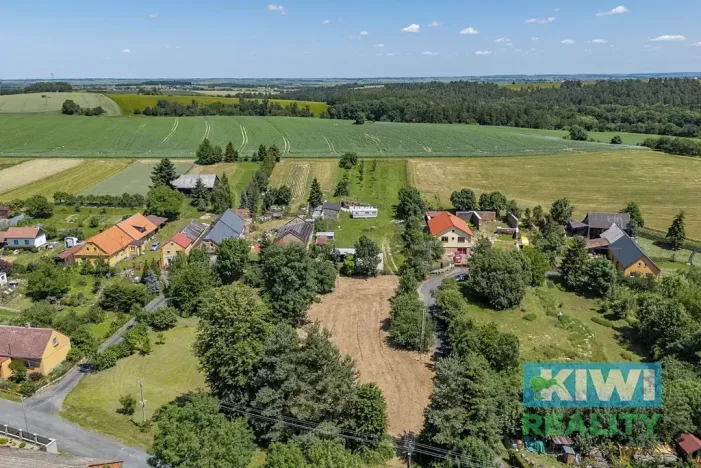 Prodej pozemku pro bydlení, Velké Heraltice, 1744 m2