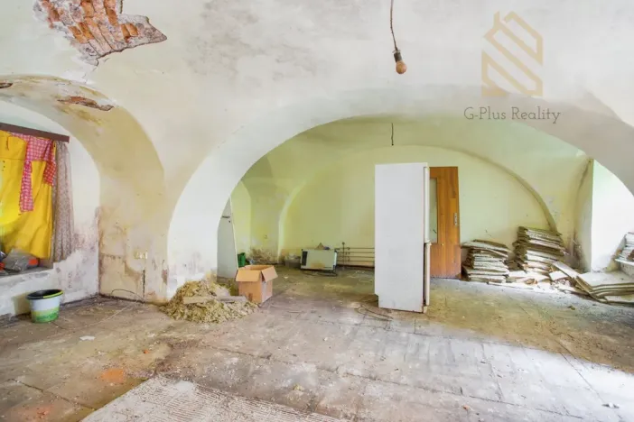 Prodej činžovního domu, Smečno, 779 m2