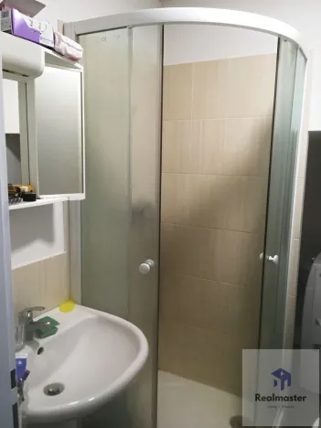 Pronájem bytu 1+kk, Ústí nad Labem - Ústí nad Labem-centrum, Velká Hradební, 30 m2