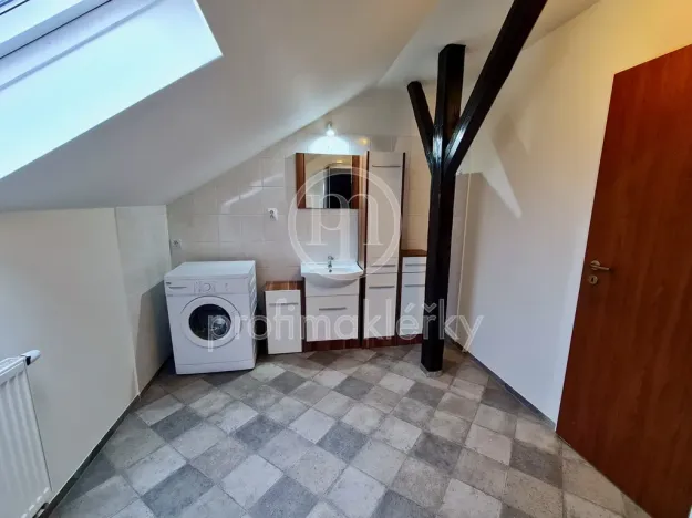 Pronájem bytu 2+kk, Brno, Jeronýmova, 49 m2