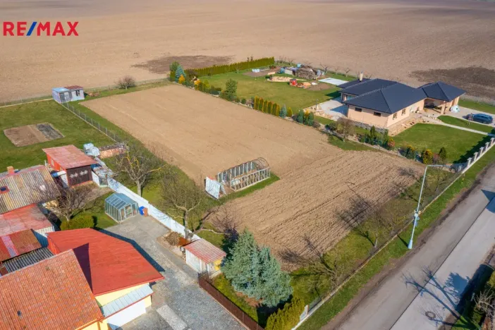 Prodej pozemku pro bydlení, Lužec nad Cidlinou, 2066 m2