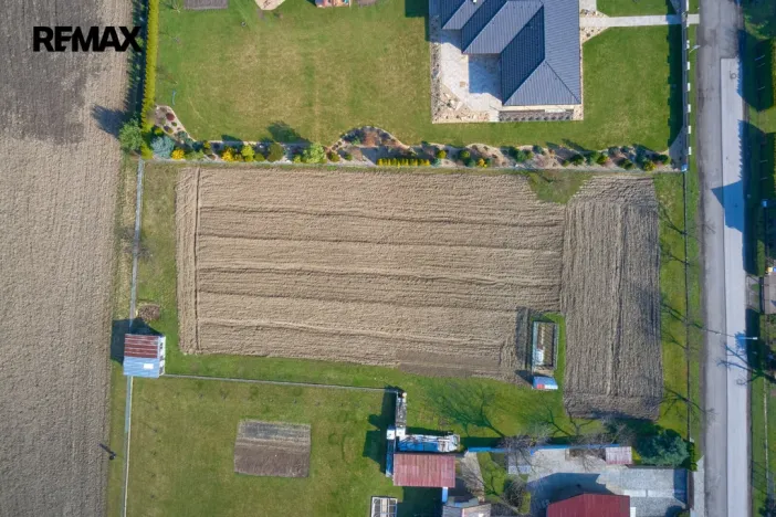 Prodej pozemku pro bydlení, Lužec nad Cidlinou, 2066 m2