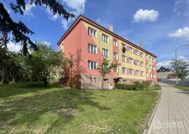 Pronájem bytu 2+1, Sokolov, Boženy Němcové, 55 m2