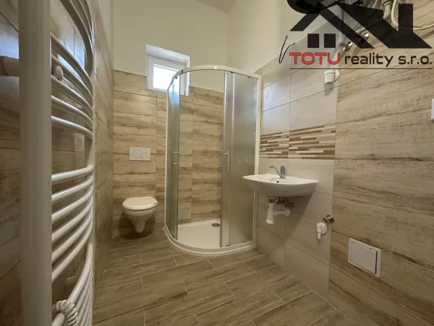 Pronájem bytu 1+1, Jaroměř, 5. května, 45 m2