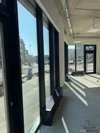 Prodej obchodního prostoru, Praha, Waltariho, 72 m2