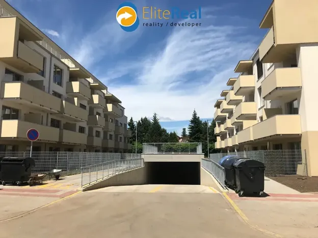 Pronájem - jiné, Olomouc, Frištenského, 3 m2