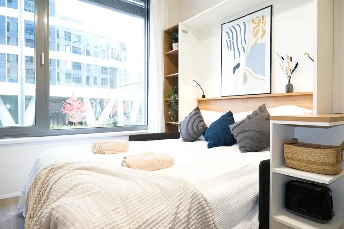 Pronájem bytu 1+kk, Praha - Smíchov, Plzeňská, 20 m2