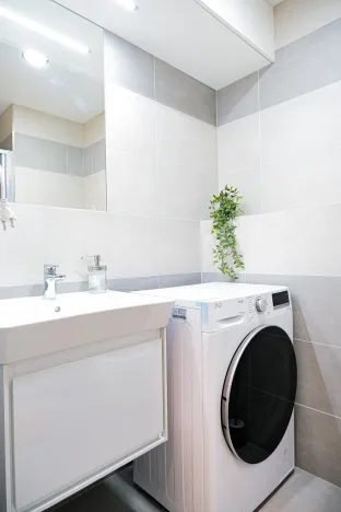 Pronájem bytu 1+kk, Praha - Smíchov, Plzeňská, 20 m2