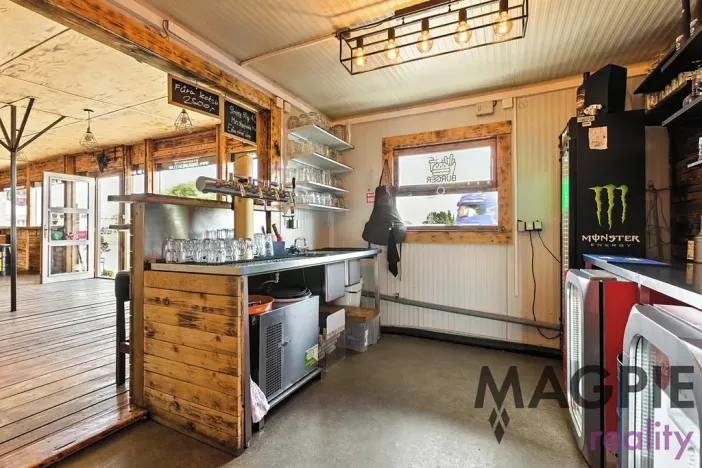 Prodej restaurace, Praha - Uhříněves, Přátelství, 172 m2