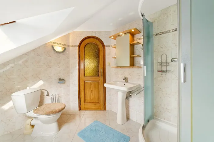 Prodej rodinného domu, Čtyřkoly, 180 m2